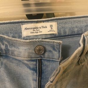 Abercrombie The Flare Ultra High Rise Jeans Light Was Stretch